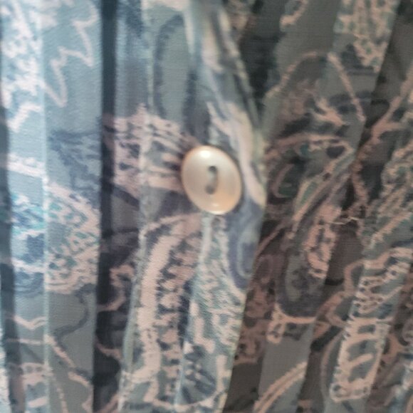 Only Necessities Womens Pleated Blue Paisley Button-Up Blouse 4X - Picture 3 of 6